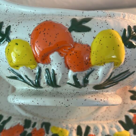 Arnels Mushrooms Antique 2pc Gravy Boat Raised Design Handpainted Made in USA - Picture 4 of 14